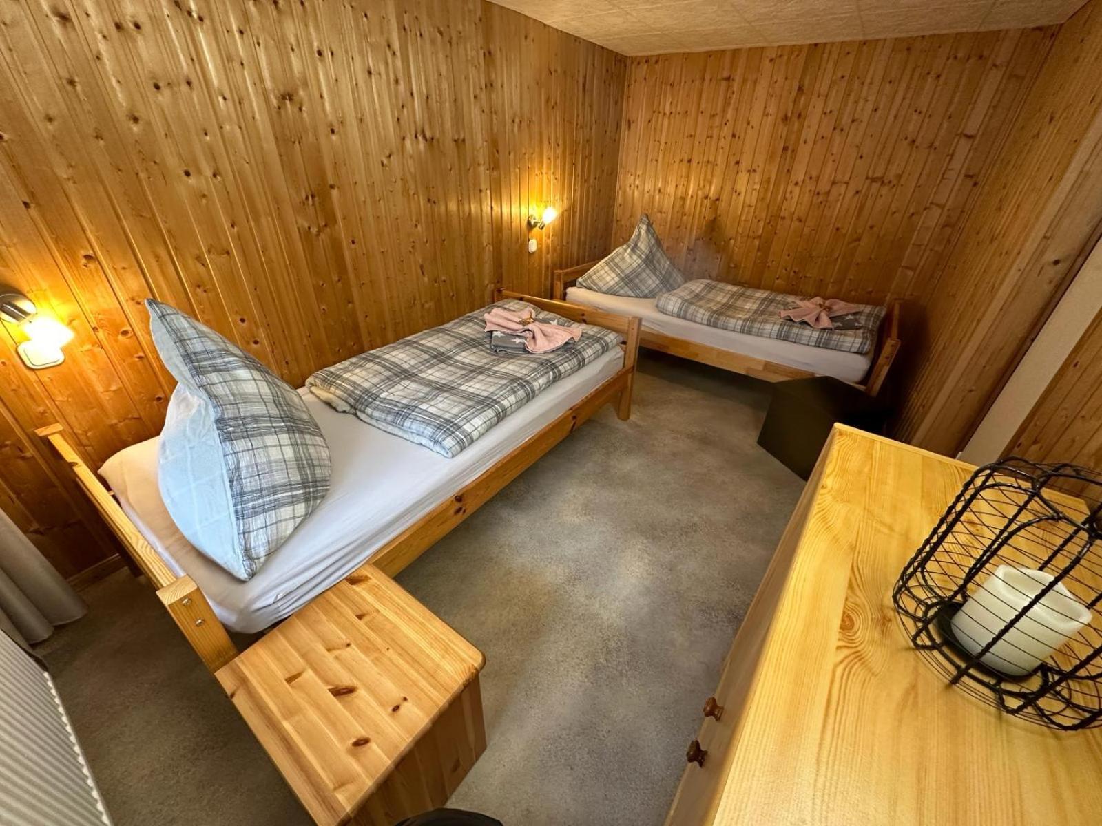 Christels Ferienwohnung 1 In Thale Mit Sonnenterrasse Und Grill Exterior photo