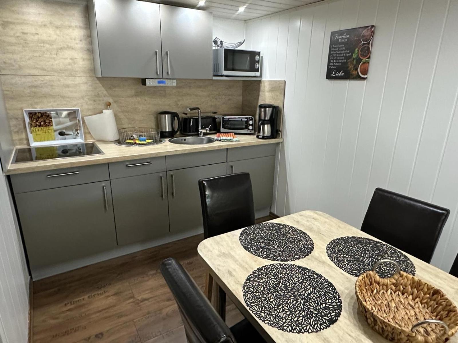 Christels Ferienwohnung 1 In Thale Mit Sonnenterrasse Und Grill Exterior photo